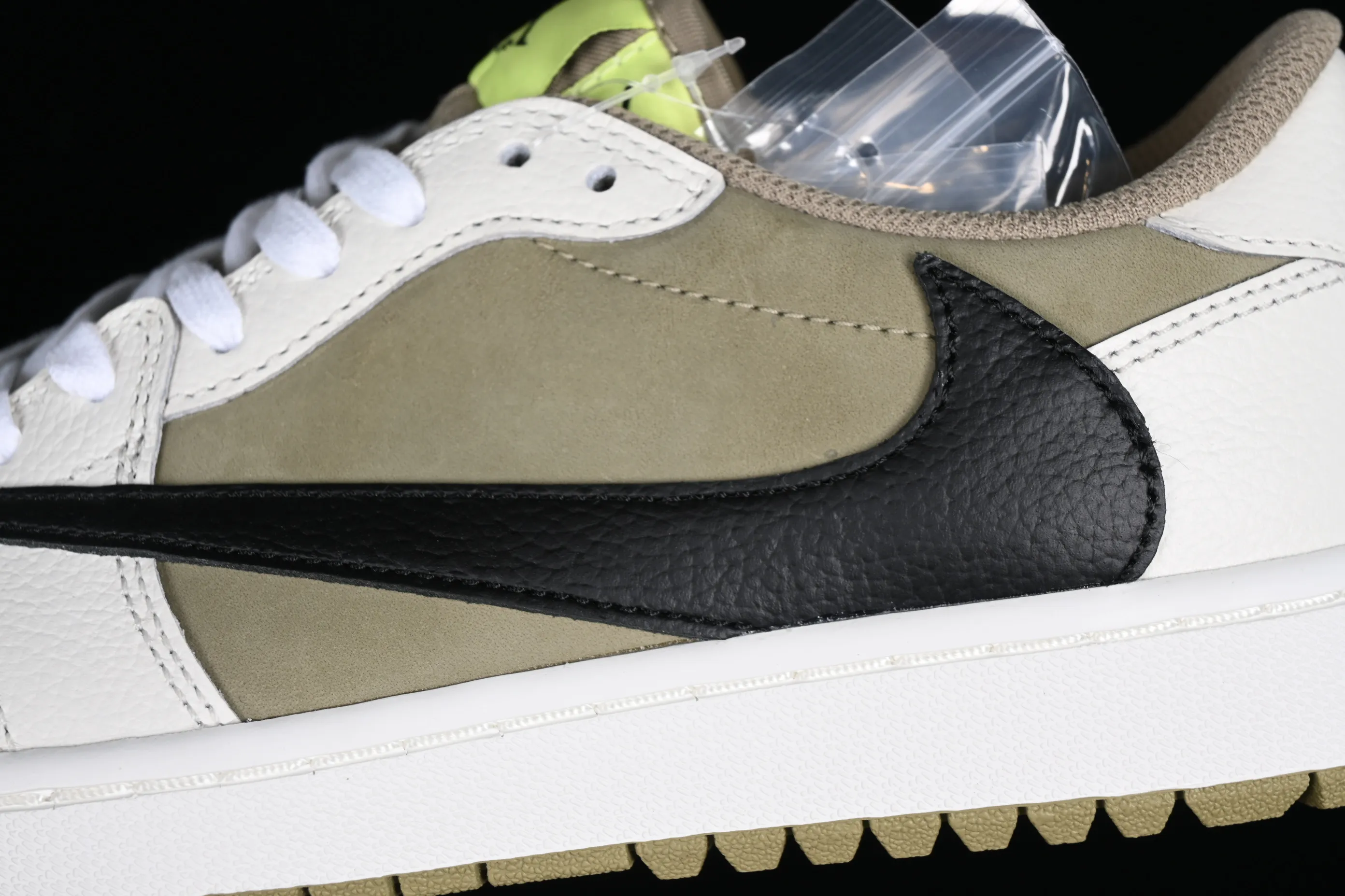 All Categories Air Jordan Jordan Series Basketball Shoes Air Jordan 1 Low LW Version Travis Scott x Air Jordan 1 Low G NRC AJ1 Joe 1 Joint Undercut FZ3124-200
